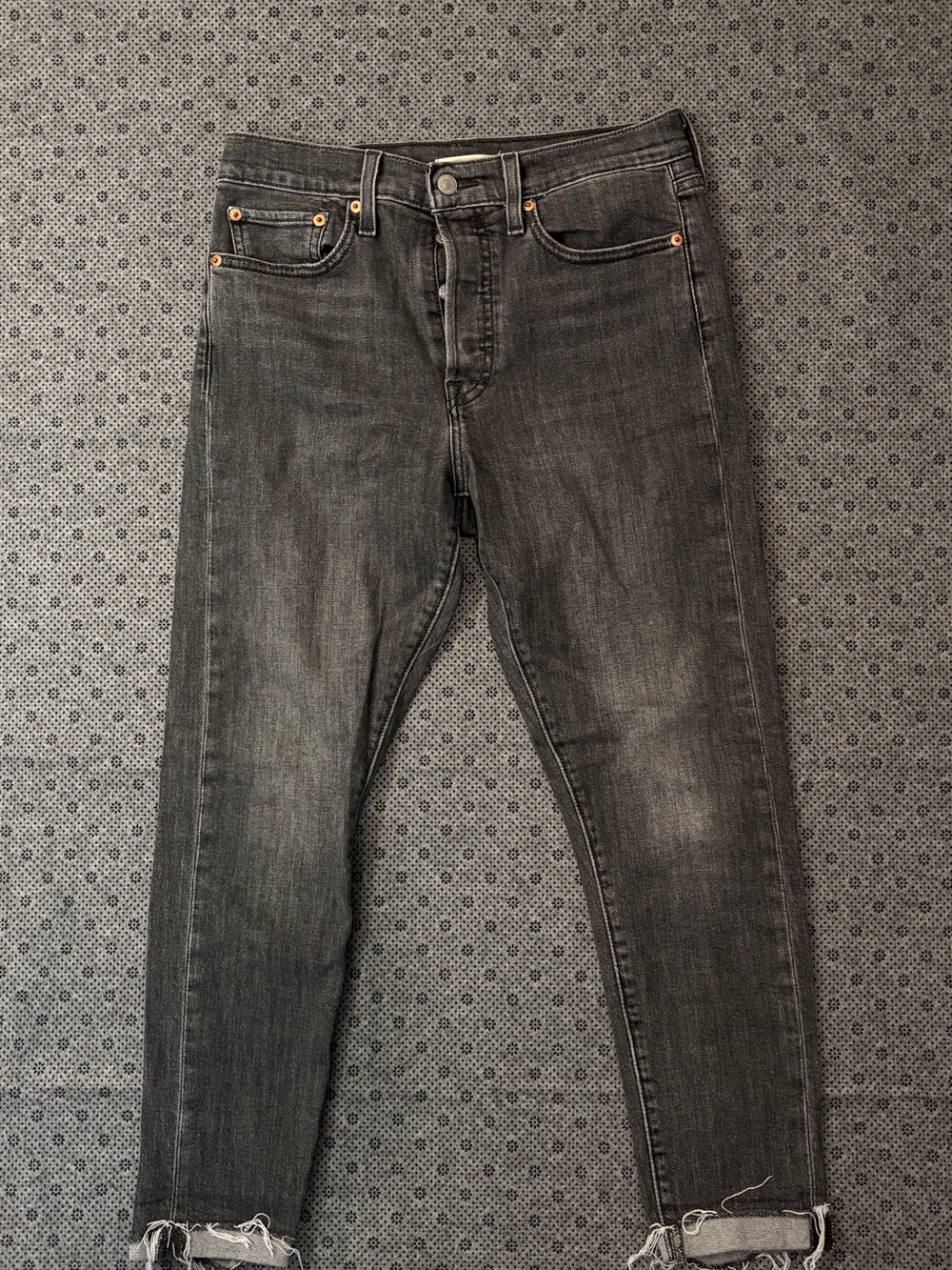 Levi’s Wedgie Skinny W30 Ravens Wing Black Raw Hem High Rise Jeans